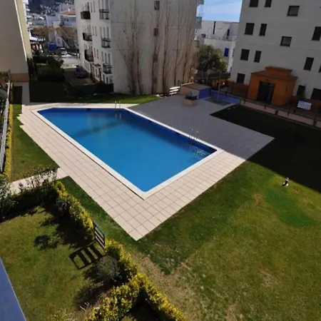 In With Balcony, Pool-view